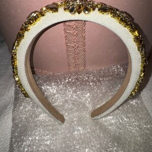 Elegant Gold Embellished Headband